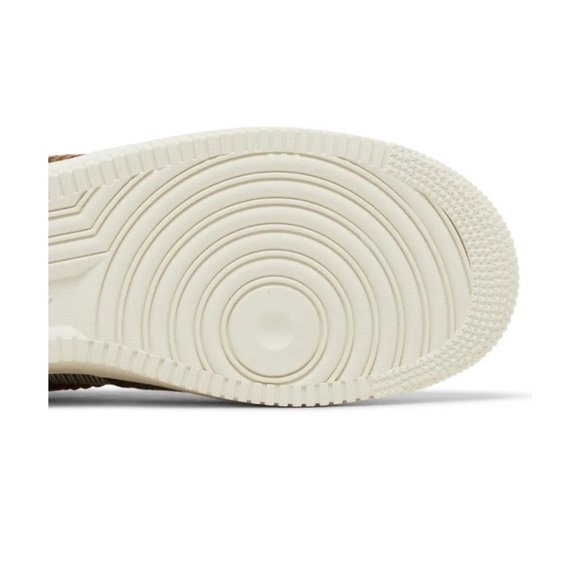 Nike Air Force 1 '07 Premium "Tweed Corduroy" - Picture 5 of 8